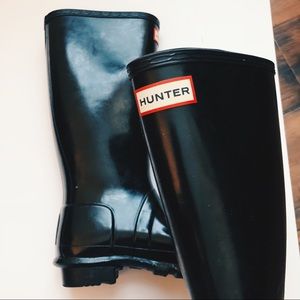 Black Kids’ Gloss Rain Boots | Hunter